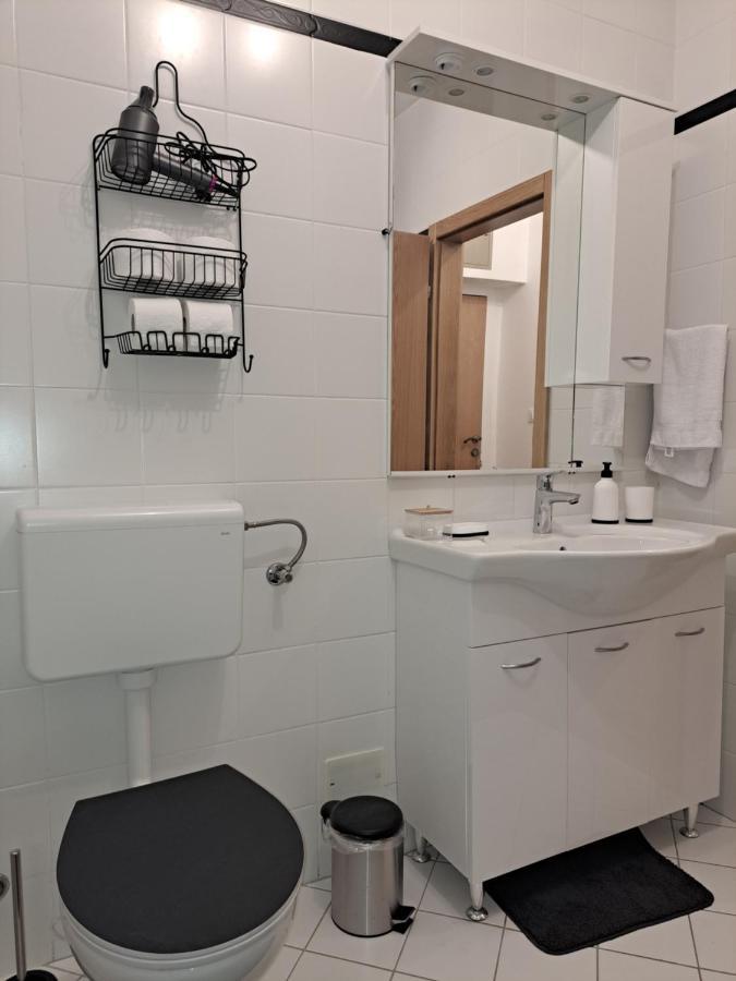 Apartman Karmen Vodice Dış mekan fotoğraf