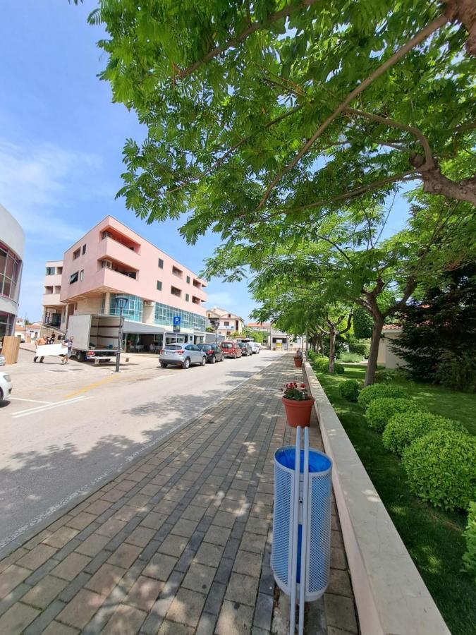 Apartman Karmen Vodice Dış mekan fotoğraf