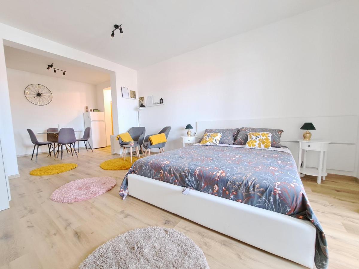 Apartman Karmen Vodice Dış mekan fotoğraf