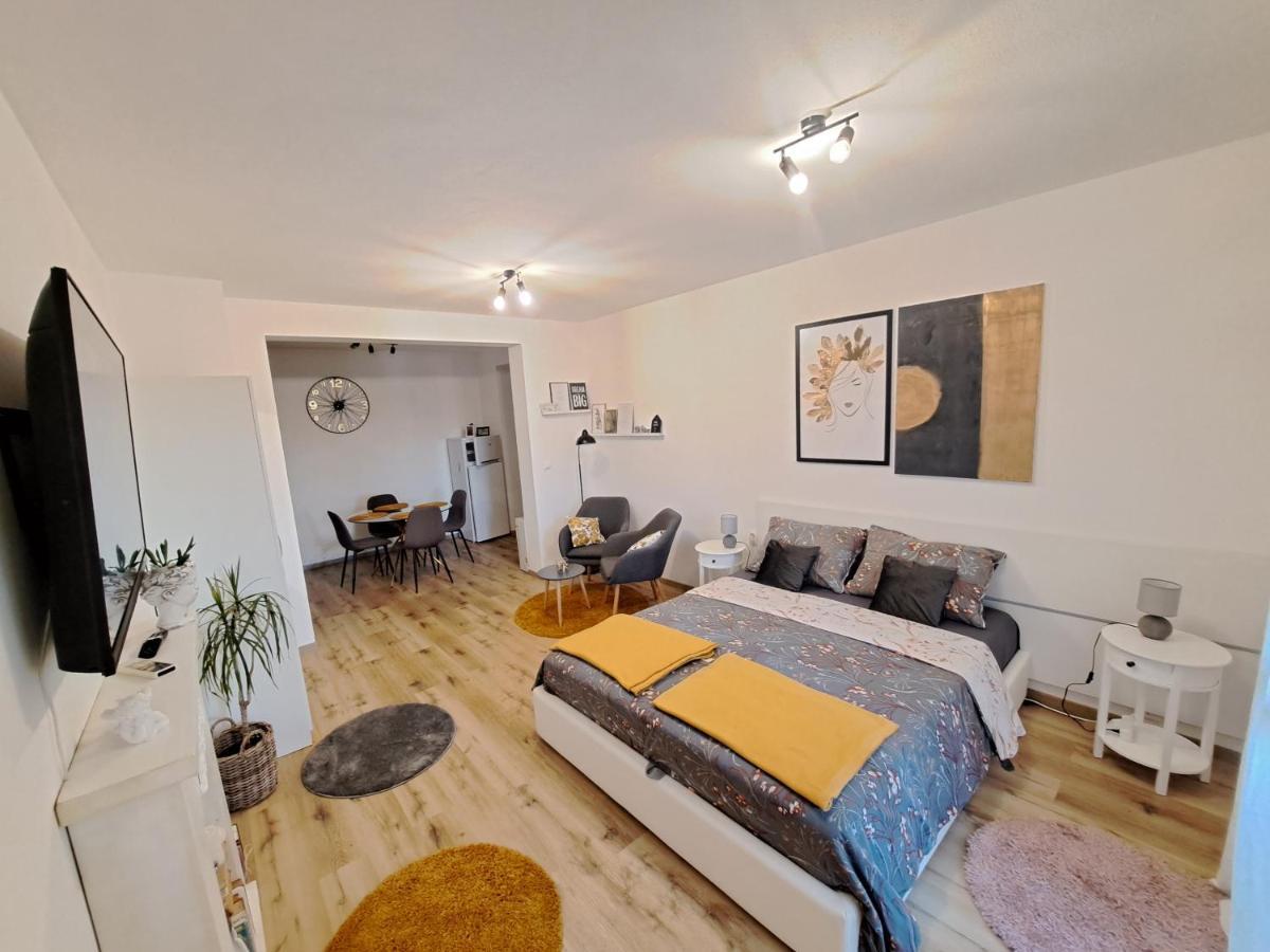 Apartman Karmen Vodice Dış mekan fotoğraf