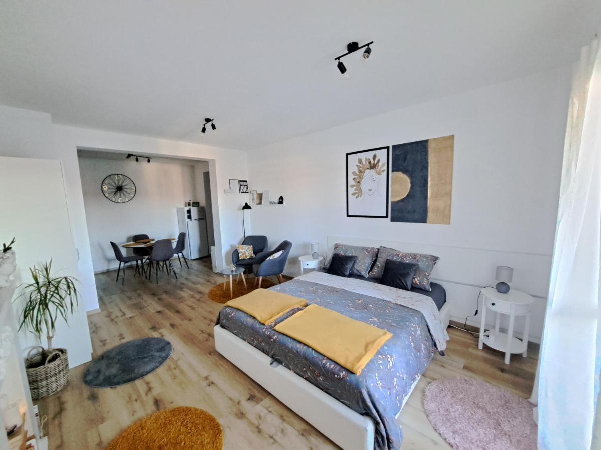 Apartman Karmen Vodice Dış mekan fotoğraf
